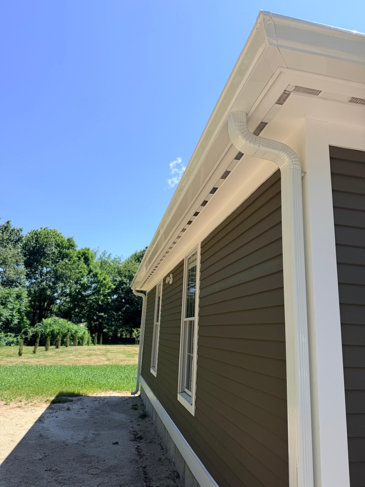 Real Invictos Services gutter installation near Canton Connecticut